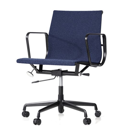 furnfurn office chair Black frame | Eames replica EA117