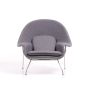 furnfurn chaise longue avec hocker | Eero Saarinen réplique Womb